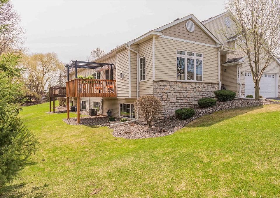 1st image of 2607 Boulder Way