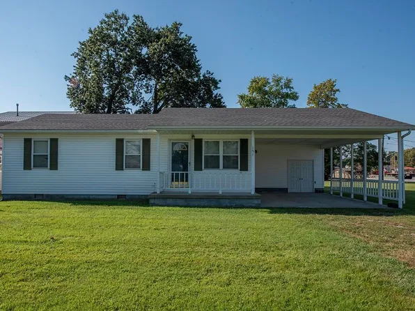 156 E Webster St, Sebree, KY 42455