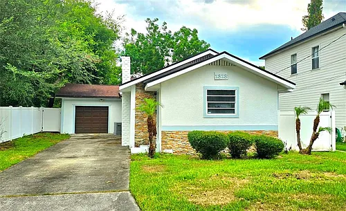 1313 Catherine St Photo 1