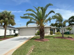 107 Cottage Pl, Rotonda West, FL 33947