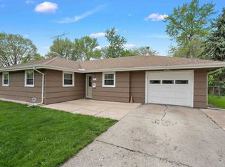 347 Florida Ave, Aurora, IL 60506