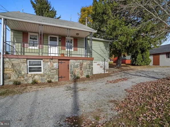 15499 Mount Olivet Rd, Stewartstown, PA 17363