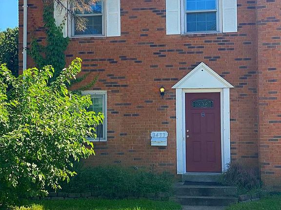 2nd image of 3433 Beale Ct