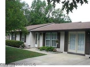 10305 Queen Elizabeth Dr, Upper Marlboro, MD 20772
