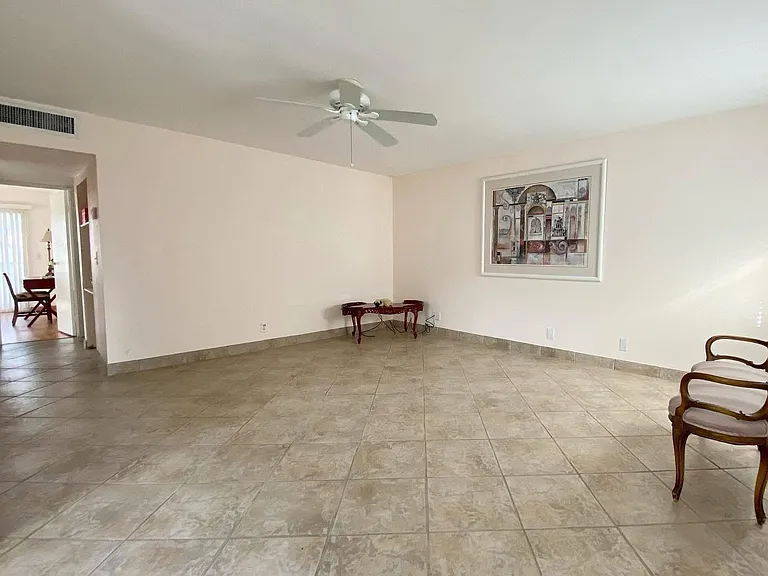 568 Brittany Ave #L — Photo 3