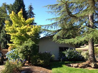 3215 NE 91st St, Seattle, WA 98115