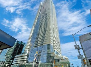 1 Bloor St E #5808, Toronto, ON M4W 0A8