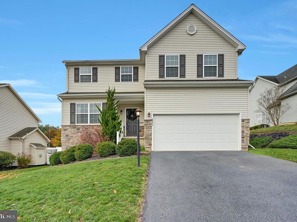 1st image of 2044 Brookes Ln