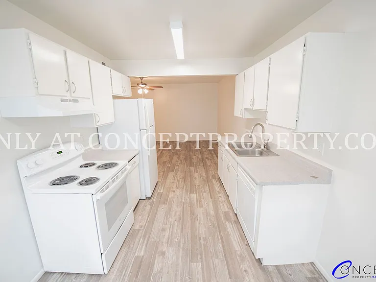 Aspen Pines — Photo 124