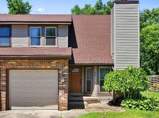 332 White Oak Ln, Terre Haute, IN 47804
