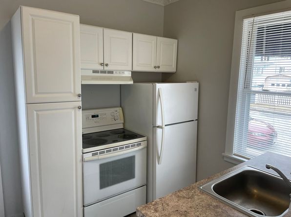 38-42 Transit St