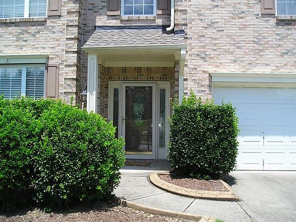 2nd image of 900 River Valley Dr