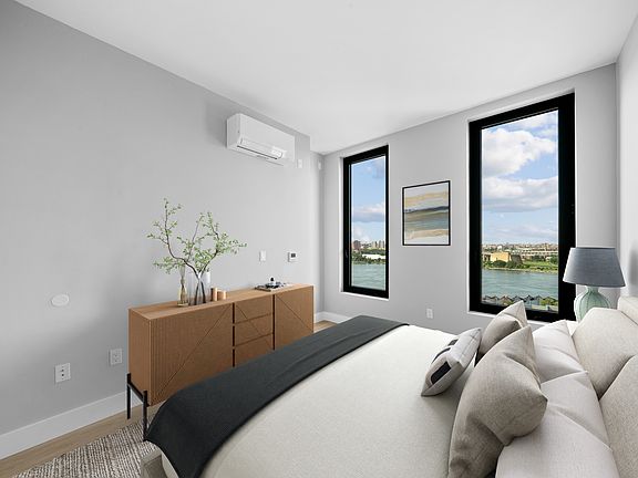 5th image of 26-25 4th St #1702