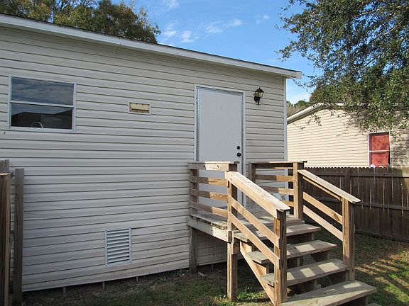 4th image of 3576 Evernia St