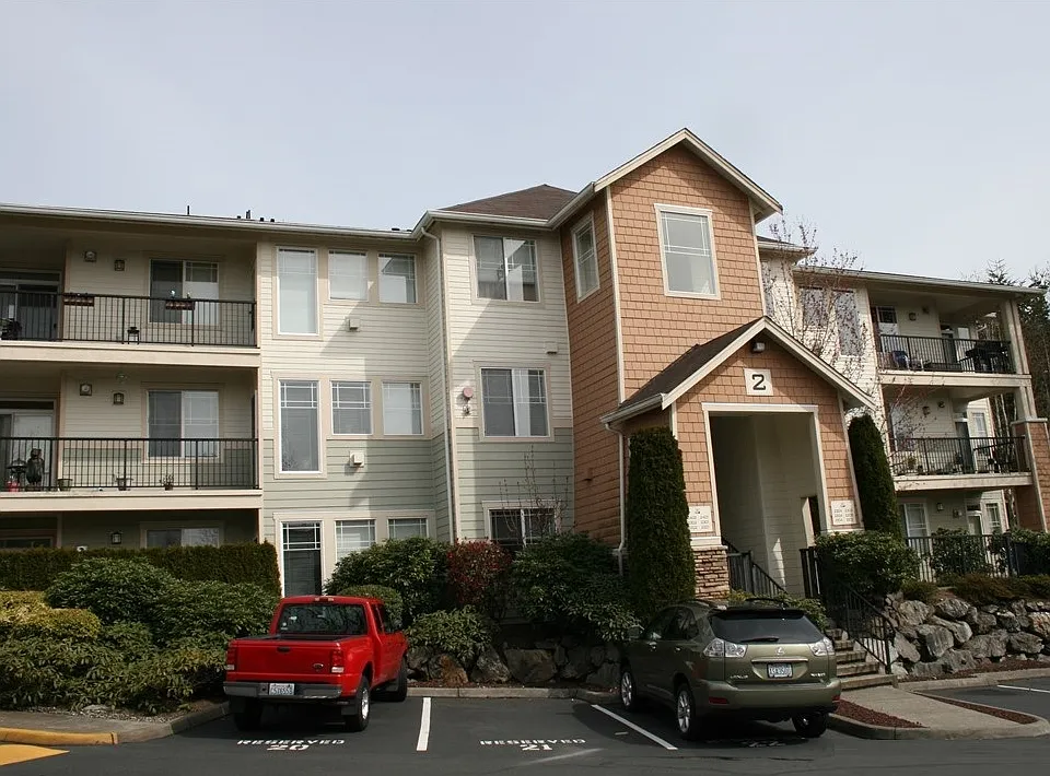 15026 40th Ave W #2-402