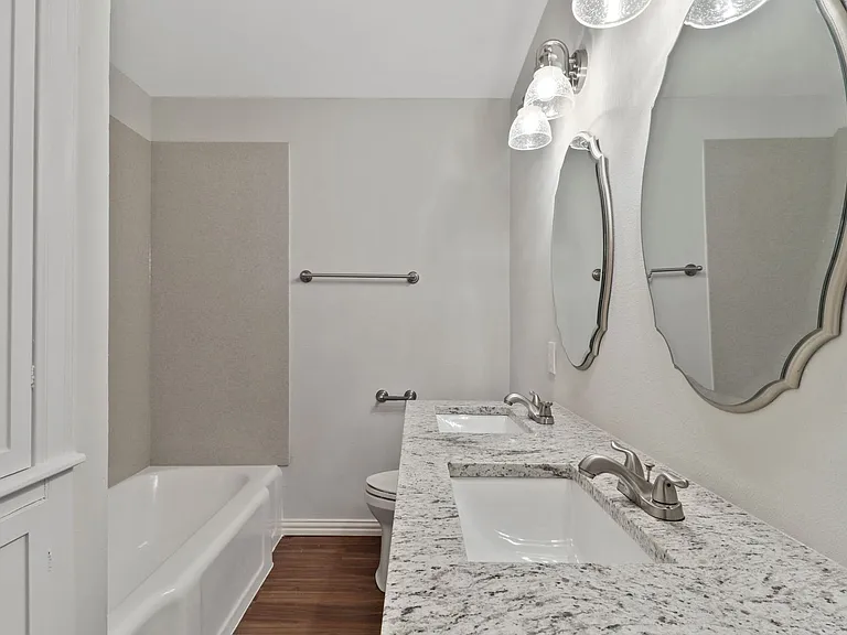 3557 Winston Rd — Photo 15