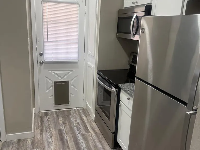 3011 Timothy Ln — Photo 6