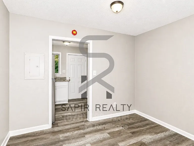 2065 Alison Ct SW #2 — Photo 6