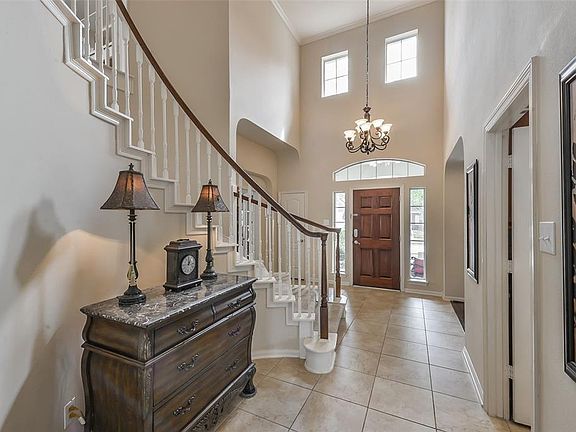 4th image of 16022 Sandy Ring Ct