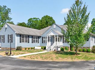 102 Happy Valley Rd, Keswick, VA 22947