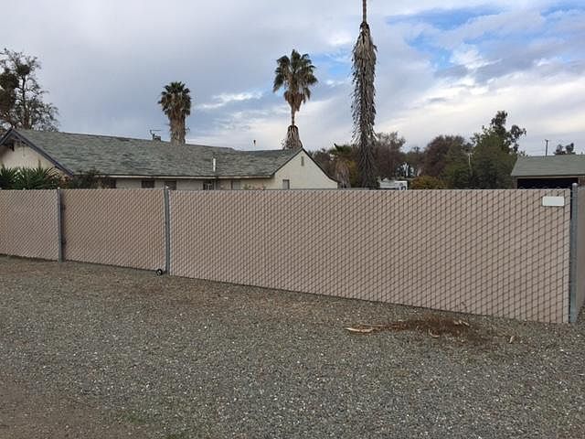 2nd image of 5535 W F Street Vacant