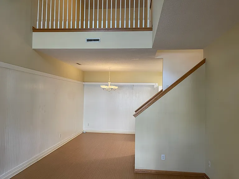 1725 Countryside Dr — Photo 13