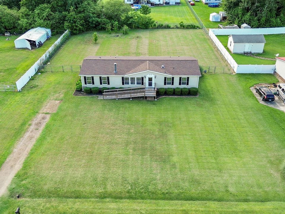 1st image of 44 Live Oak Ct