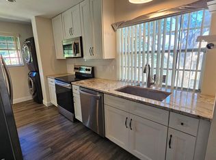 6560 Via Regina, Boca Raton, FL 33433