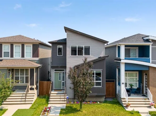 38 W Howse Row NE, Calgary, AB T3P 1A9