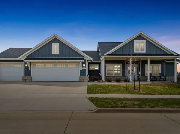 4443 Sickle Ln, Dubuque, IA 52002