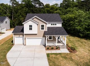 240 Fast Pitch Ln, Four Oaks, NC 27524