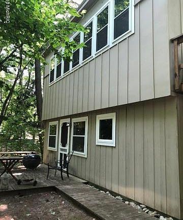 4th image of 649 N Golden Sands Dr