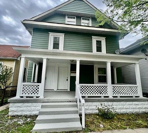 2nd image of 4224 E Washington St #2