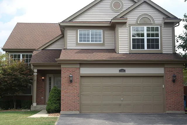 1381 Newcastle Ln photo 1