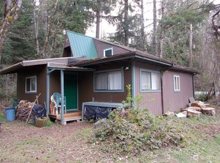 178 Skate Creek Rd N, Ashford, WA 98304
