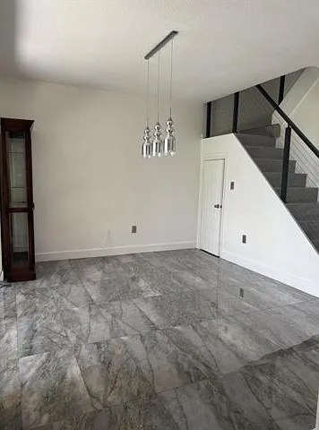 254 Riverwalk Cir — Photo 4