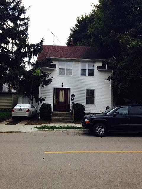 1st image of 1252 Lafayette Ave NE