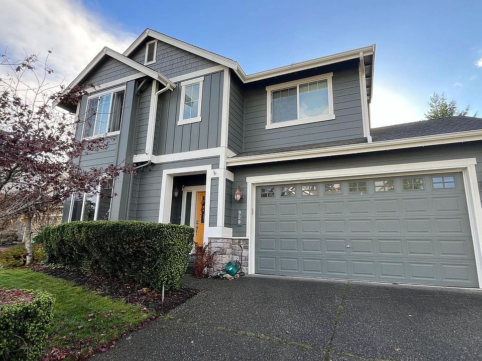 1st image of 920 203rd St SW