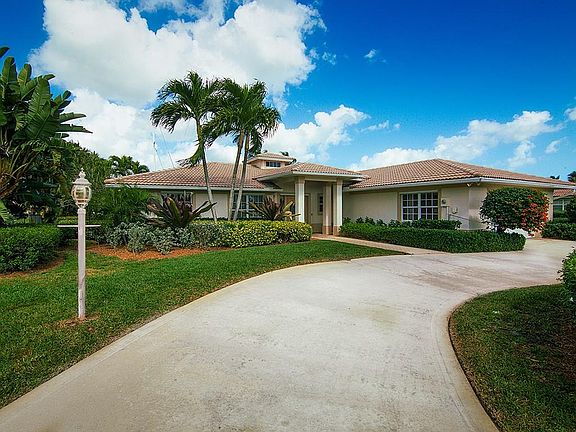 5th image of 2839 NW Saint Lucie Ln