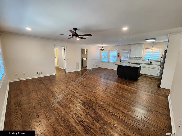 3040 Forest Dr — Photo 3