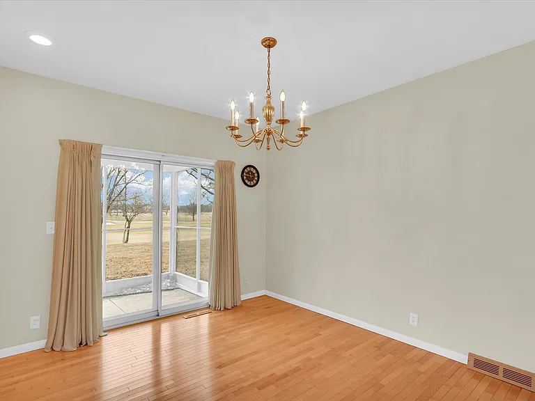 1803 Golfview Dr — Photo 13