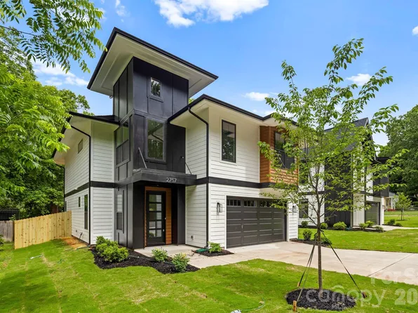 2757 Parkway Ave, Charlotte, NC 28208