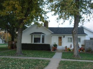 304 N River Ave, Exeter, NE 68351