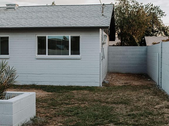 4th image of 1228 E Millett Ave
