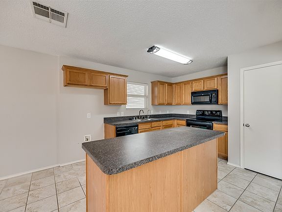 5th image of 9913 George Bush Dr