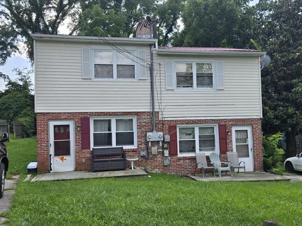 1615 Elm St, Bristol, VA 24201