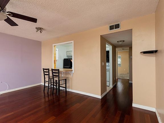 5th image of 8039 Garden Dr APT 206