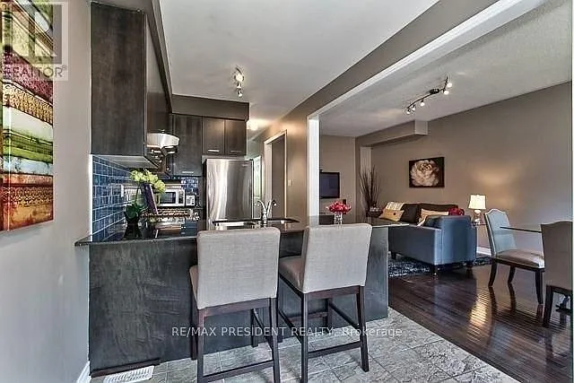 2361 Baronwood Dr — Photo 10