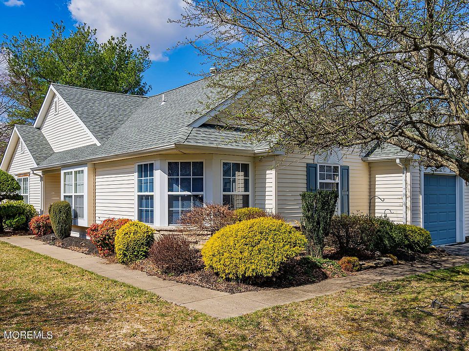 1st image of 2708 Brookdale Court