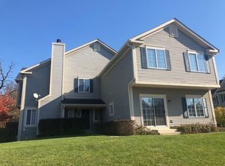 253 Windsor Ct UNIT B, South Elgin, IL 60177